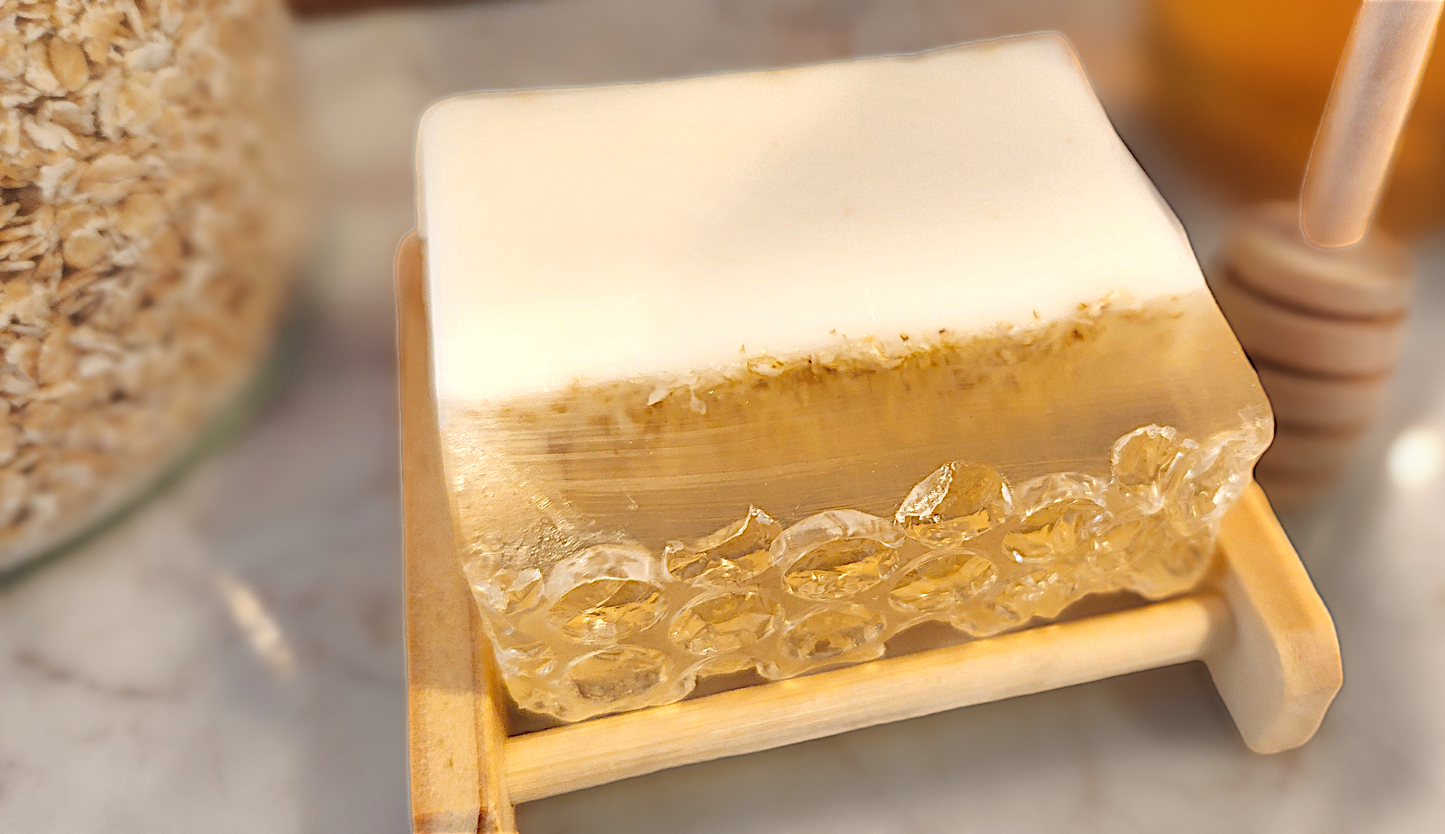 Bee Gentle - Natural Soap (Honey, Vanilla and Oatmeal)