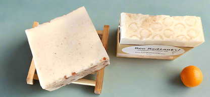 Bee Radiant - Natural Soap (Grapefruit & Himalayan Salt)