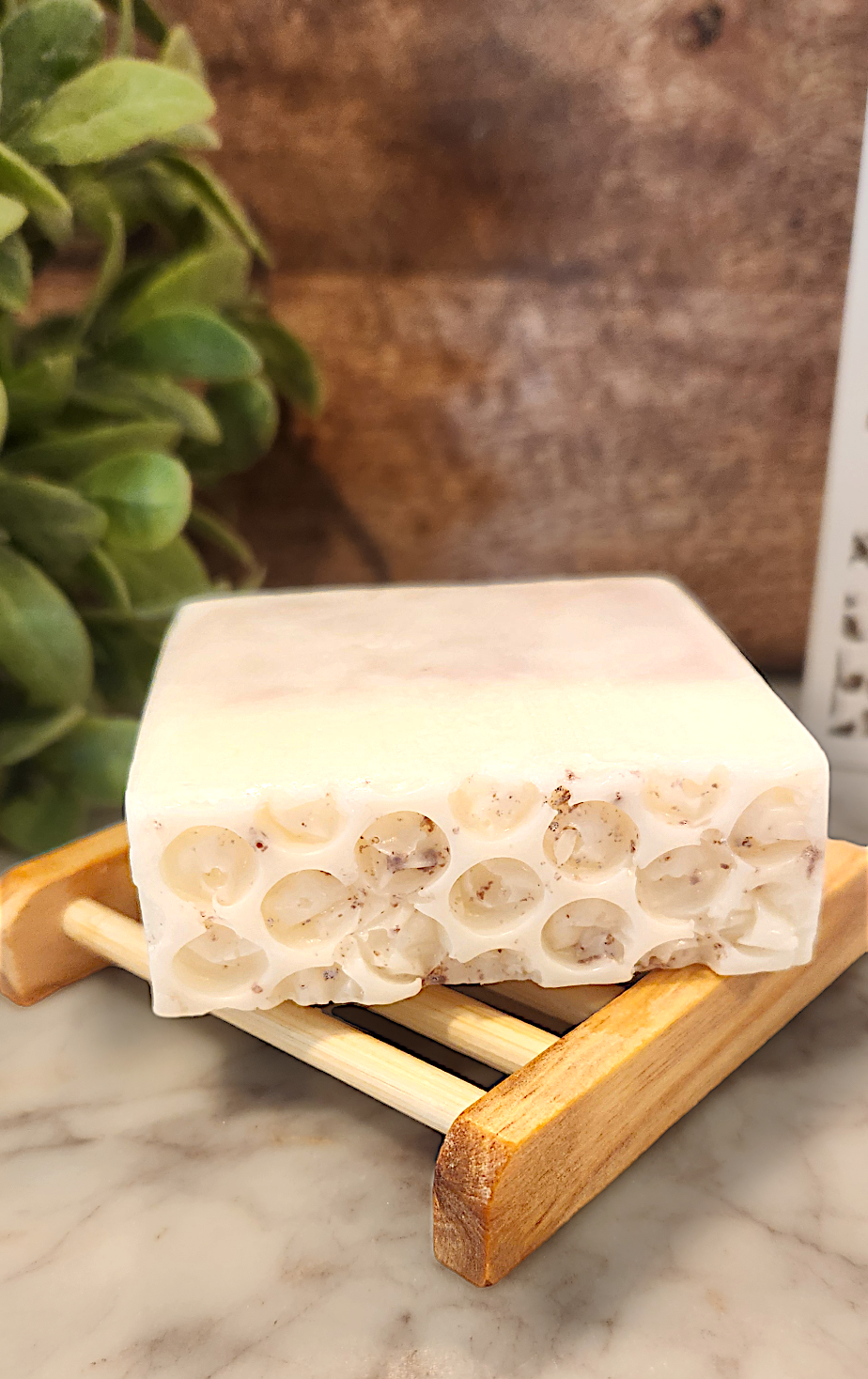 Bee Calm - Natural Soap (Sage, Lavender & Vanilla)